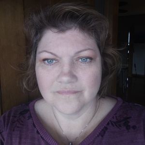 Meet your Posher, Debra